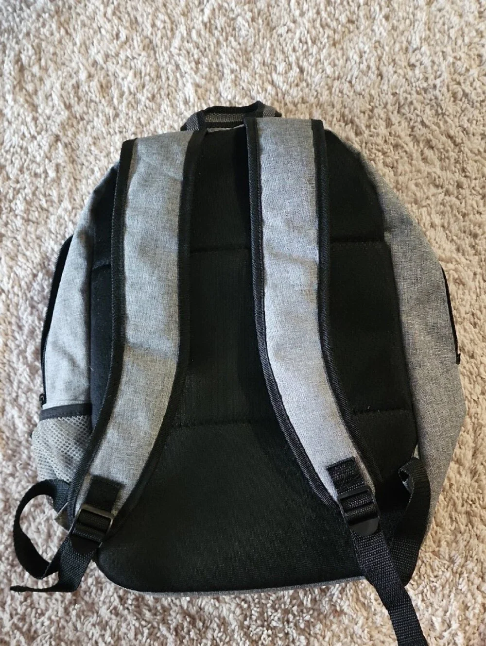 Leeds Backpack With Laptop Holder And Drink Holder